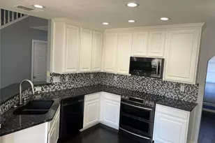 4421 Lodestone Ln, Fort Worth, TX 76123 - Photo 4