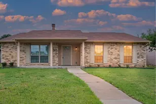 5613 Truitt St, The Colony, TX 75056 - Photo 2