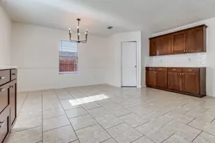 740 Lovern St, Cedar Hill, TX 75104 - Photo 8