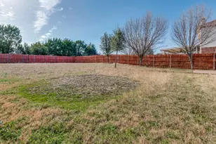 740 Lovern St, Cedar Hill, TX 75104 - Photo 32