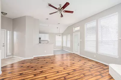 4909 Mountain Ridge Lane, McKinney, TX 75071 - Photo 4