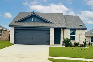 2048 Stable Ln, Aubrey, TX 76227 - Photo 2