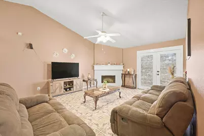 919 Brae Loch Drive, Dallas, TX 75217 - Photo 6