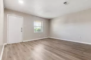 735 Middale Rd, Duncanville, TX 75116 - Photo 2