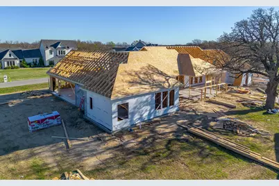 657 S Sugartree Drive, Lipan, TX 76462 - Photo 10