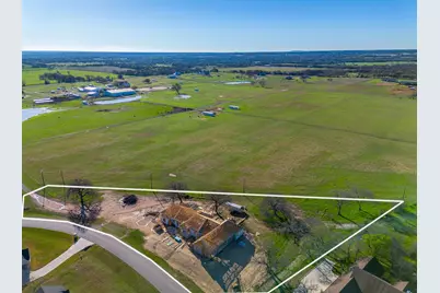 657 S Sugartree Drive, Lipan, TX 76462 - Photo 4