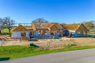 657 S Sugartree Dr, Lipan, TX 76462 - Photo 12