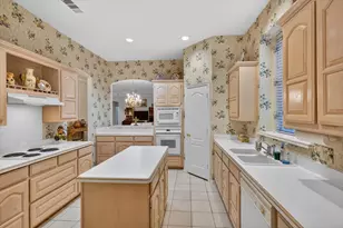 2921 Windstone Ct, Bedford, TX 76021 - Photo 10