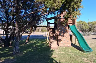 810 Pecos River Dr, Granbury, TX 76048 - Photo 34