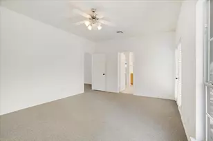1805 Azalea Dr, Savannah, TX 76227 - Photo 4
