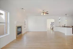 1805 Azalea Dr, Savannah, TX 76227 - Photo 20