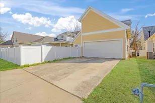 1805 Azalea Dr, Savannah, TX 76227 - Photo 36