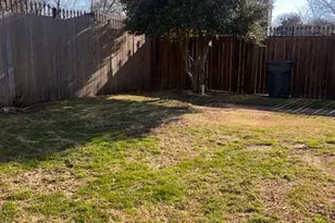 2716 Oak Bend Ln, Dallas, TX 75227 - Photo 22