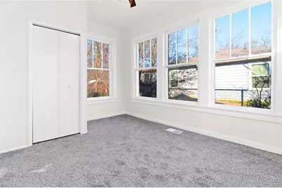 215 E 12th Street, Bonham, TX 75418 - Photo 18