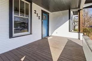 215 E 12th St, Bonham, TX 75418 - Photo 4