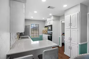 3125 Teakwood Dr, Bedford, TX 76021 - Photo 14