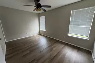 7401 Wagonwheel Rd, Fort Worth, TX 76133 - Photo 4