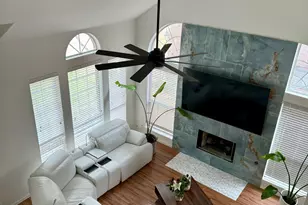 417 Moonlight Way, Irving, TX 75063 - Photo 4