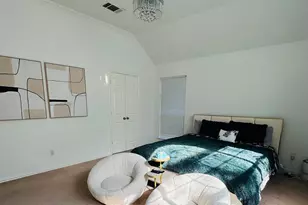 417 Moonlight Way, Irving, TX 75063 - Photo 16