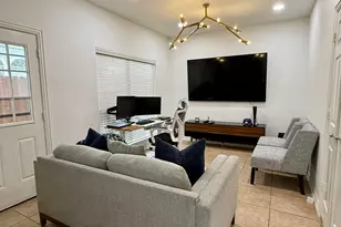 417 Moonlight Way, Irving, TX 75063 - Photo 12