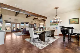 12201 Madison Ln, Justin, TX 76247 - Photo 14