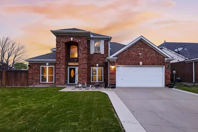 5901 Rushing Creek Court, Haltom City, TX 76137 - Photo 26