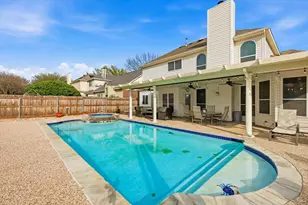 5901 Rushing Creek Ct, Haltom City, TX 76137 - Photo 18