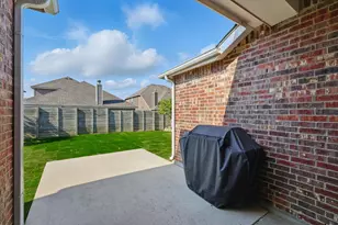 1900 6th St, Argyle, TX 76226 - Photo 28