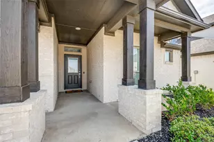 2932 Beau Daniel Dr, Royse City, TX 75189 - Photo 2