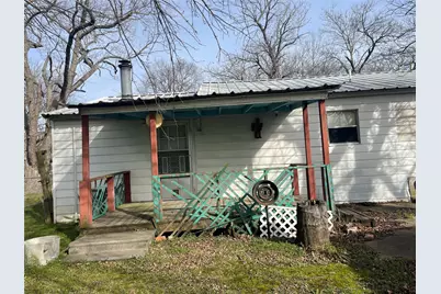 406 S Austin Street, Wolfe City, TX 75496 - Photo 18