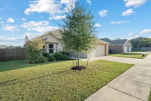 904 Sam St, Springtown, TX 76082 - Photo 2