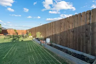 904 Sam St, Springtown, TX 76082 - Photo 26