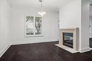 8511 Edgemere Rd, Dallas, TX 75225 - Photo 4