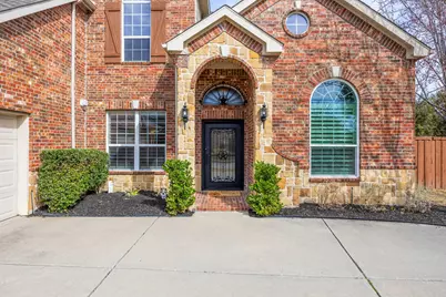 1592 Kingfisher Lane, Frisco, TX 75033 - Photo 2