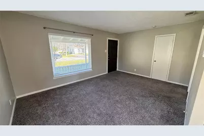 716 Gardiner Street, Arlington, TX 76012 - Photo 8