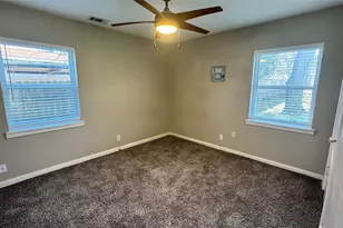 716 Gardiner St, Arlington, TX 76012 - Photo 18