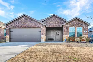 816 Glover Dr, Aubrey, TX 76227 - Photo 1