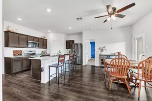 816 Glover Dr, Aubrey, TX 76227 - Photo 6