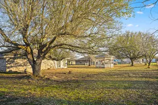 291 Farm Rd 3132, Klondike, TX 75448 - Photo 24
