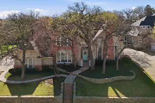 2822 Timber Crest Ln, Highland Village, TX 75077 - Photo 2
