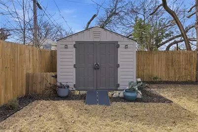 1419 Swiss Street, Arlington, TX 76010 - Photo 40