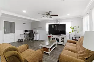 1419 Swiss St, Arlington, TX 76010 - Photo 18