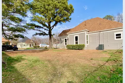 700 W Monterey Street, Denison, TX 75020 - Photo 10