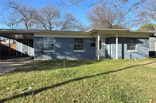 1601 Park Pl, Irving, TX 75061 - Photo 2