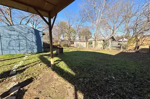 1601 Park Pl, Irving, TX 75061 - Photo 10