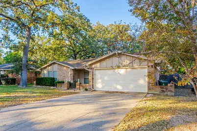 5602 Kingstree Court, Arlington, TX 76017 - Photo 1