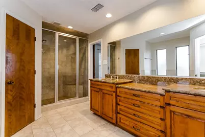 5602 Kingstree Court, Arlington, TX 76017 - Photo 12
