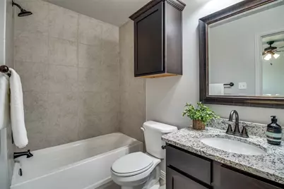 209 W Forest Avenue, Sherman, TX 75090 - Photo 10