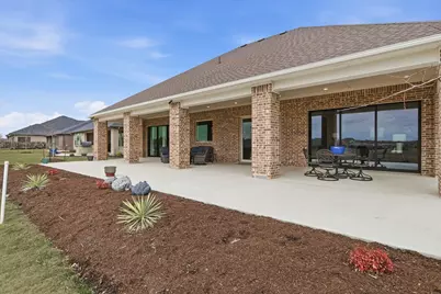 10601 Drinkwater Drive, Denton, TX 76207 - Photo 10