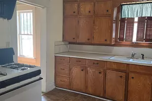 215 Bell St, Gainesville, TX 76240 - Photo 24